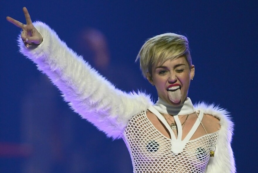 alexia harrison recommends miley cyrus pornos pic