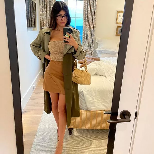 Best of Mia khalifa thicc