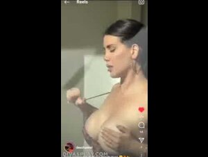 ary bowo recommends Wanda Nara Porn