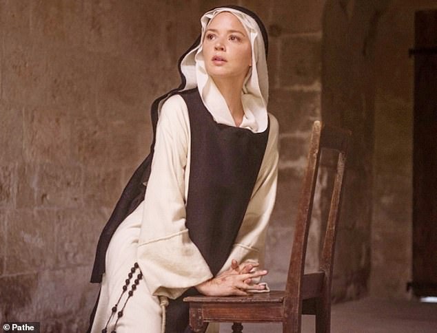 nun seduced - gay por tube nude naturist women