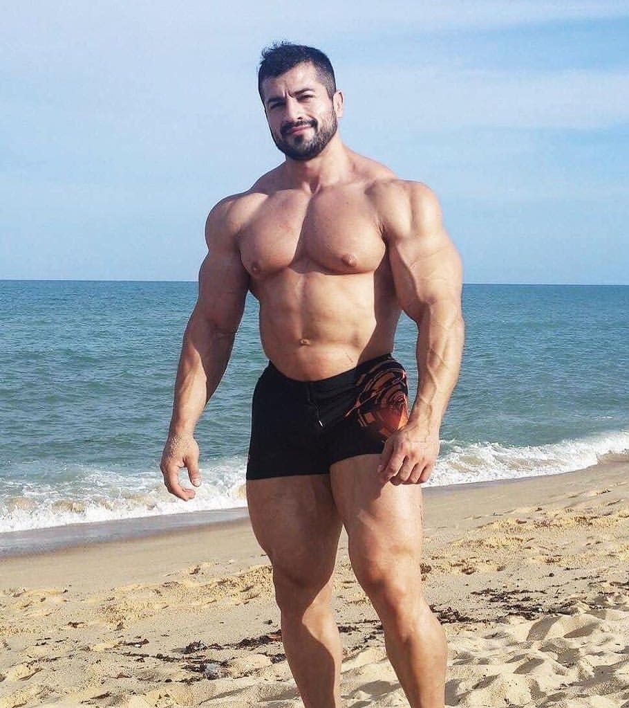 buff fat guy - slowest hand job webcam sex video