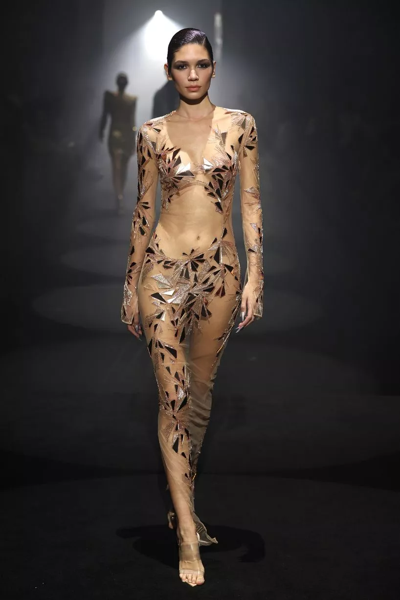 nude runway fashion culos calientes nude runway fashion