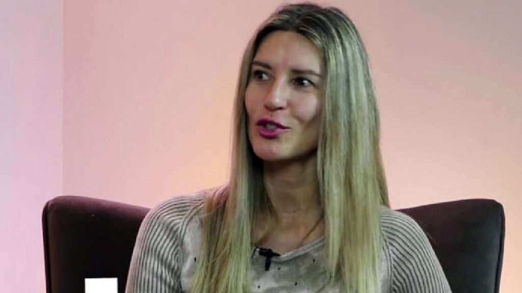 Andrea Zuckermann long video deiadra miller recommends Andrea Zuckermann