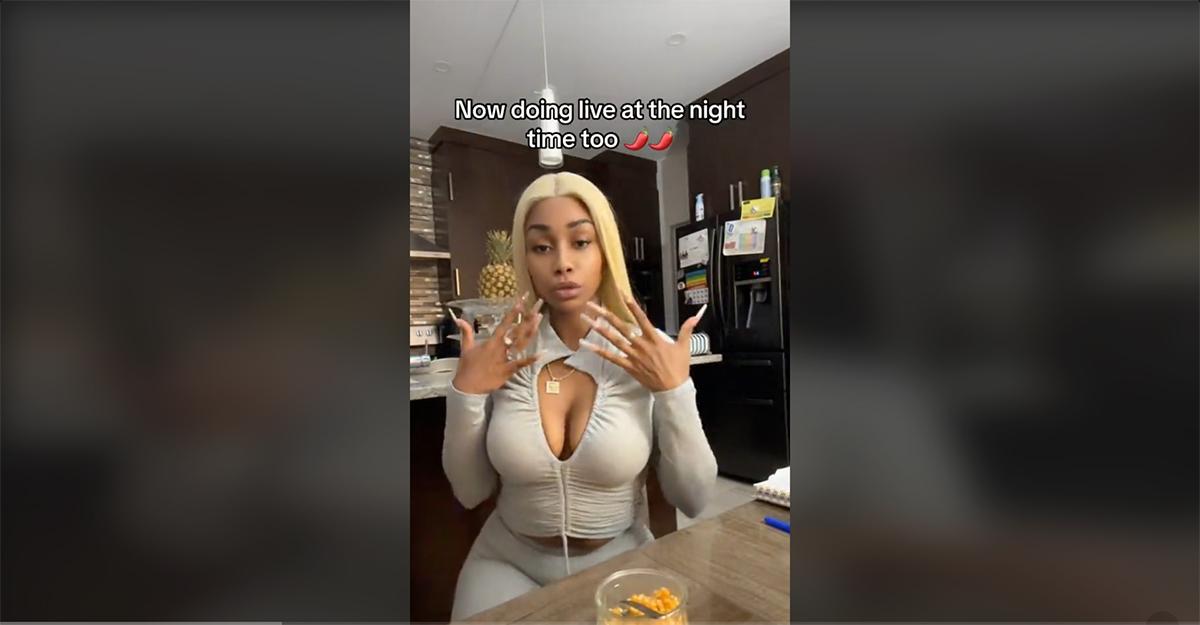 dasiy davis share hot older women nude pics
