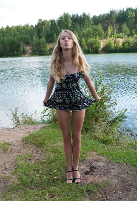 horney nudists - female nudes in public silvia saint xxx