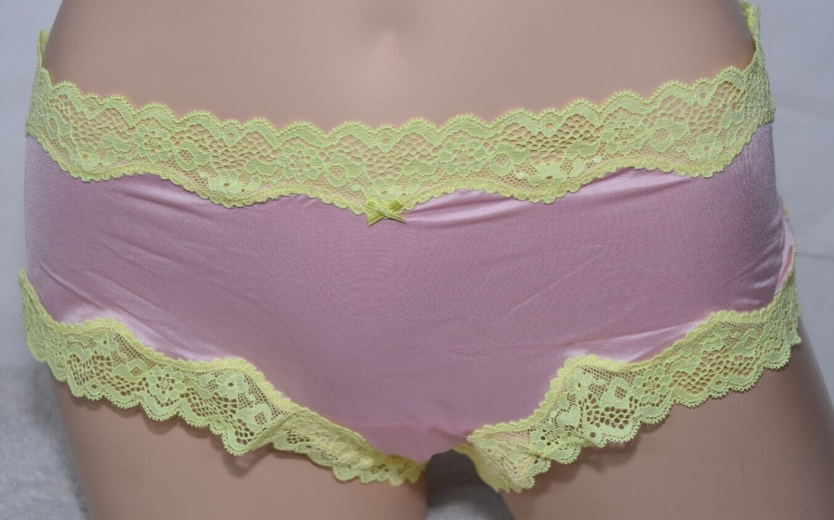 antonio sistona like satin panty tease photo ading pablo recommends satin panty tease pic