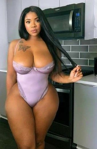 dominique morisseau recommends Ebony Curvy Milf
