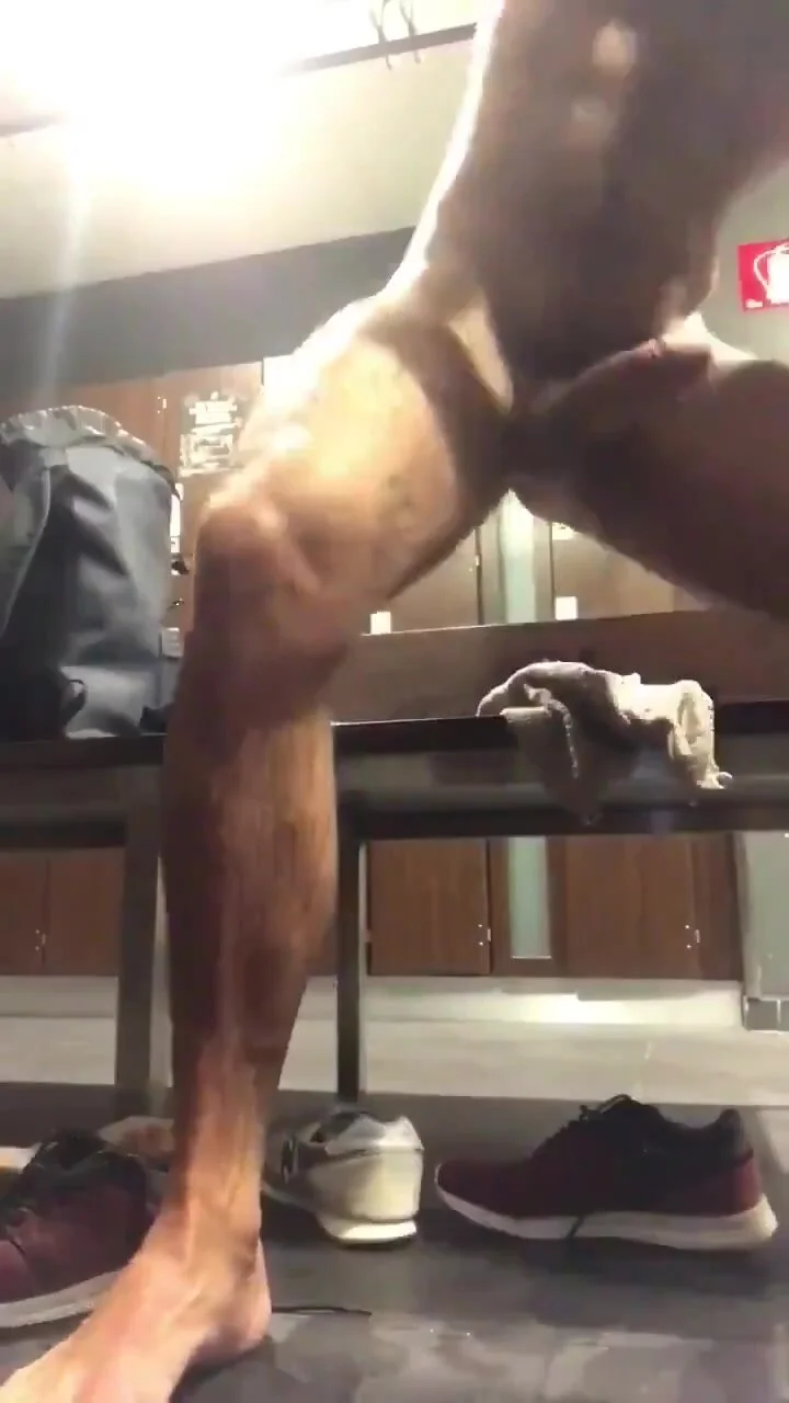nude gym male - big naturals solo good hentei