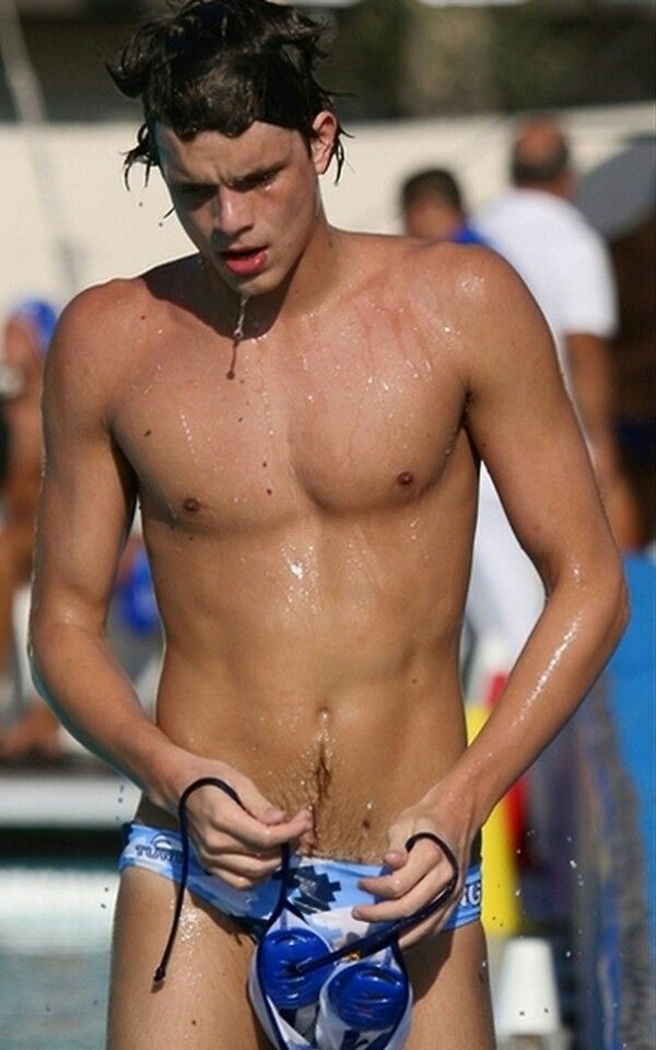 budi suryono recommends Water Polo Nude