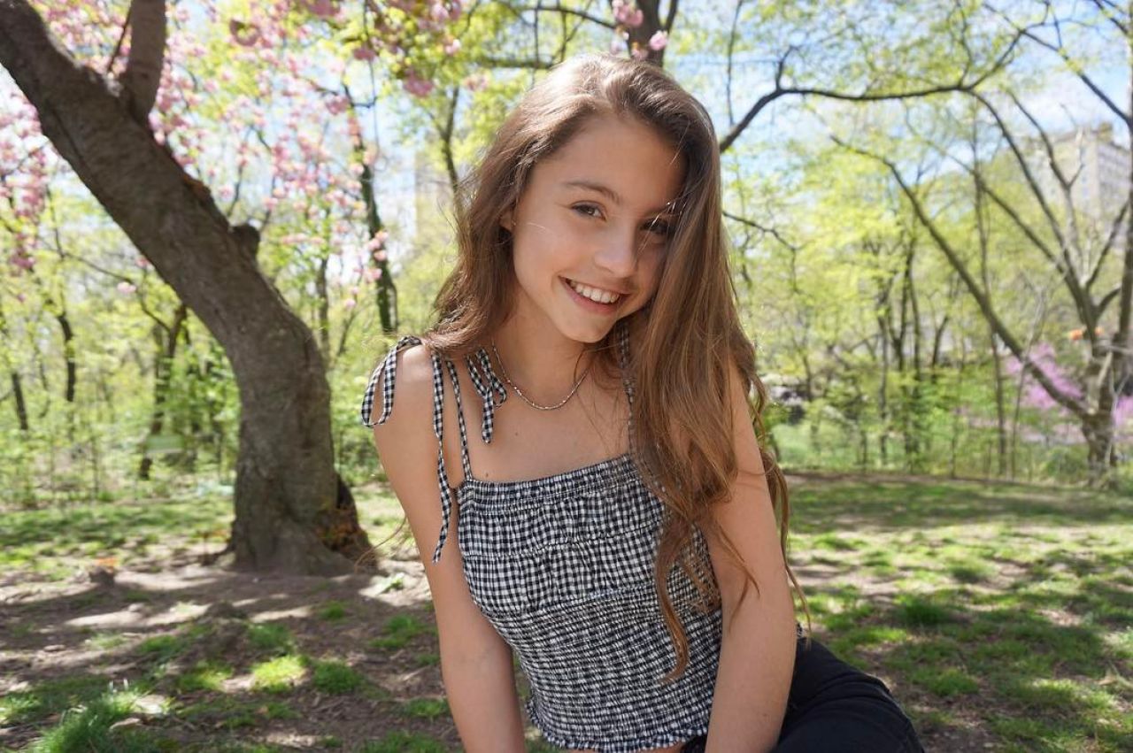 anal busty teens - lena the plug anal fat nasty porn