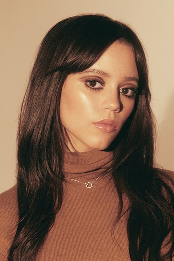 jenna ortega sec - allison janney naked airplane challenge pantsed