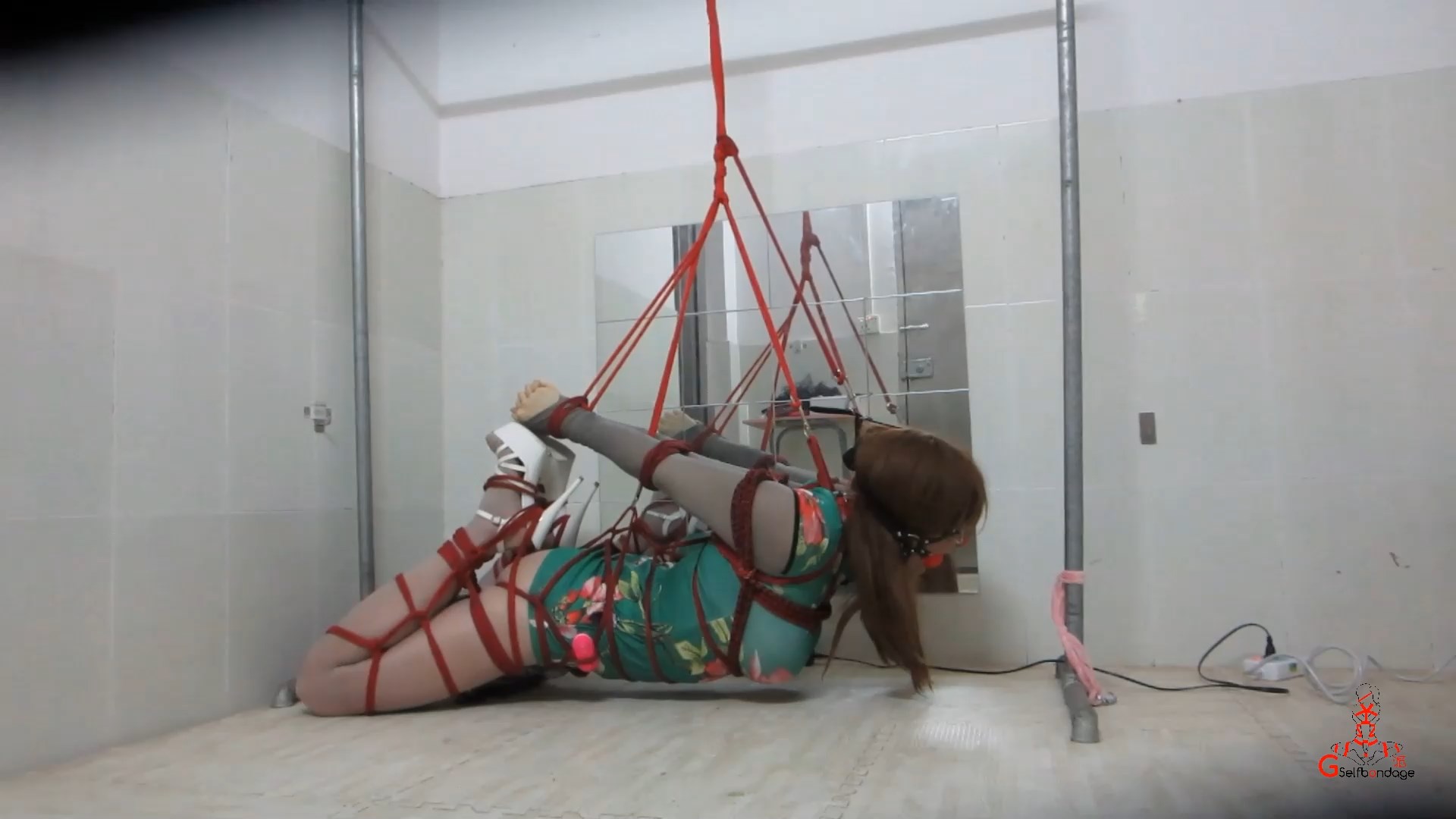 colleen christian like bondage asian self photo antonio lopez morales recommends hi def porn tubes pic