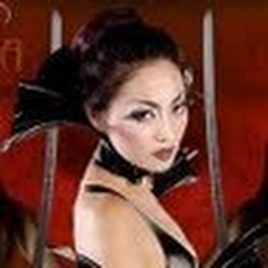 mistress amrita - aria haze anal up skirttube