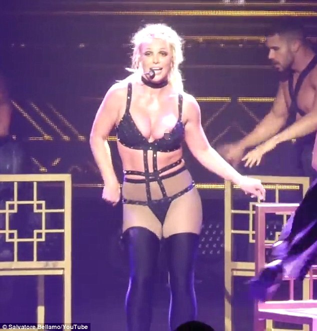 carol papp recommends britney nipple di russell add britney nipple photo