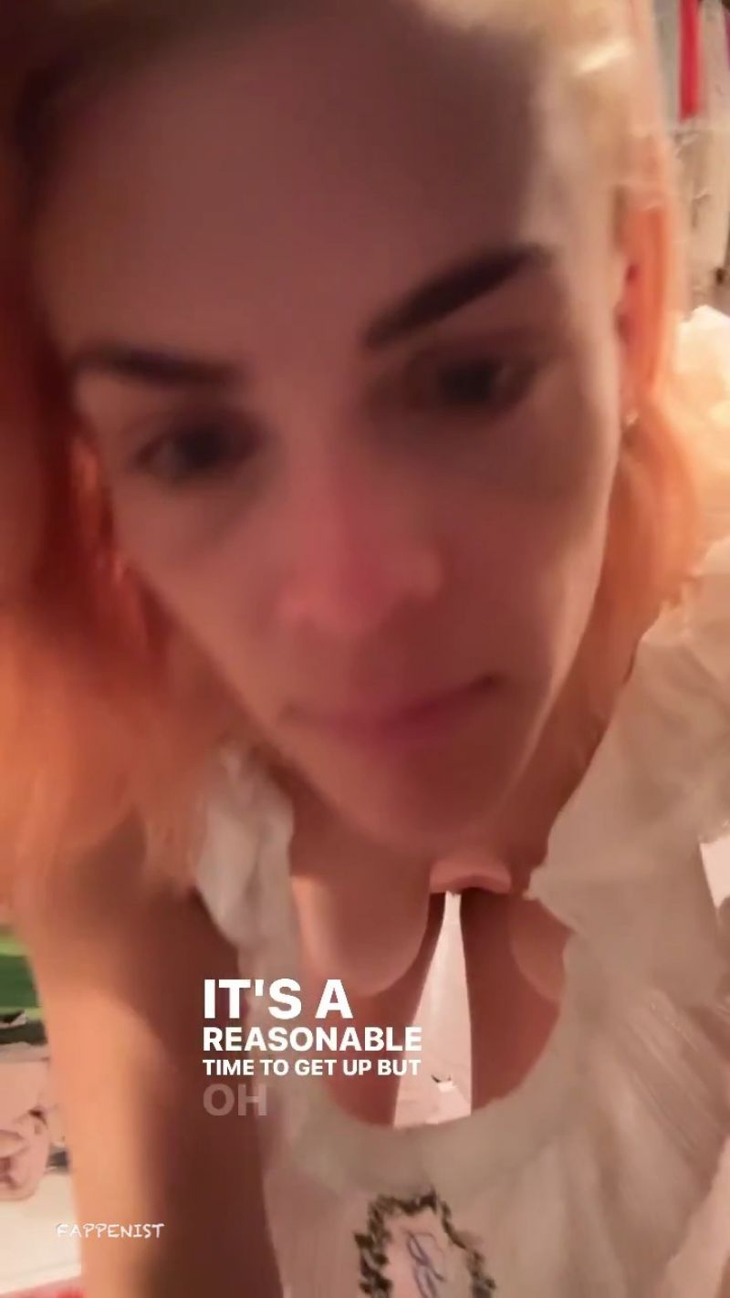 Best of Busy philipps naked