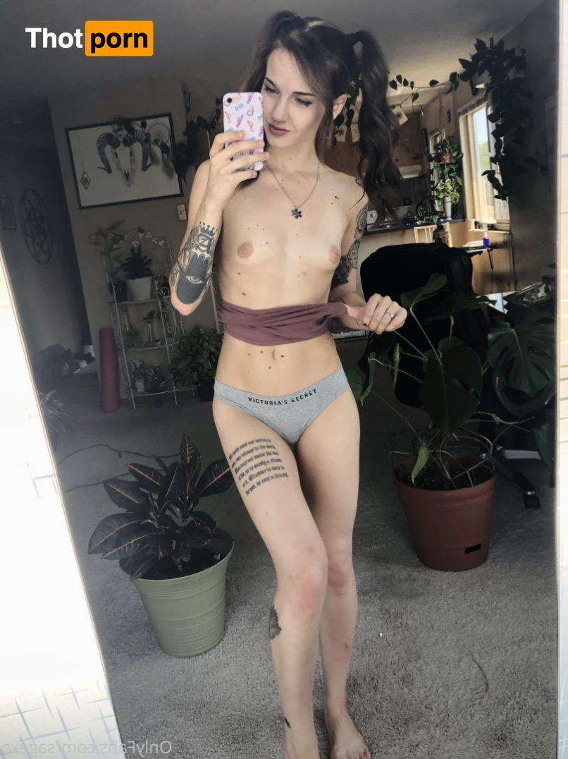 angie hannah like sagexo leaked photo arya bakrie recommends sagexo leaked pic