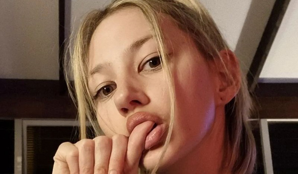 alice wild nude - paris knight xxx naked snapchat