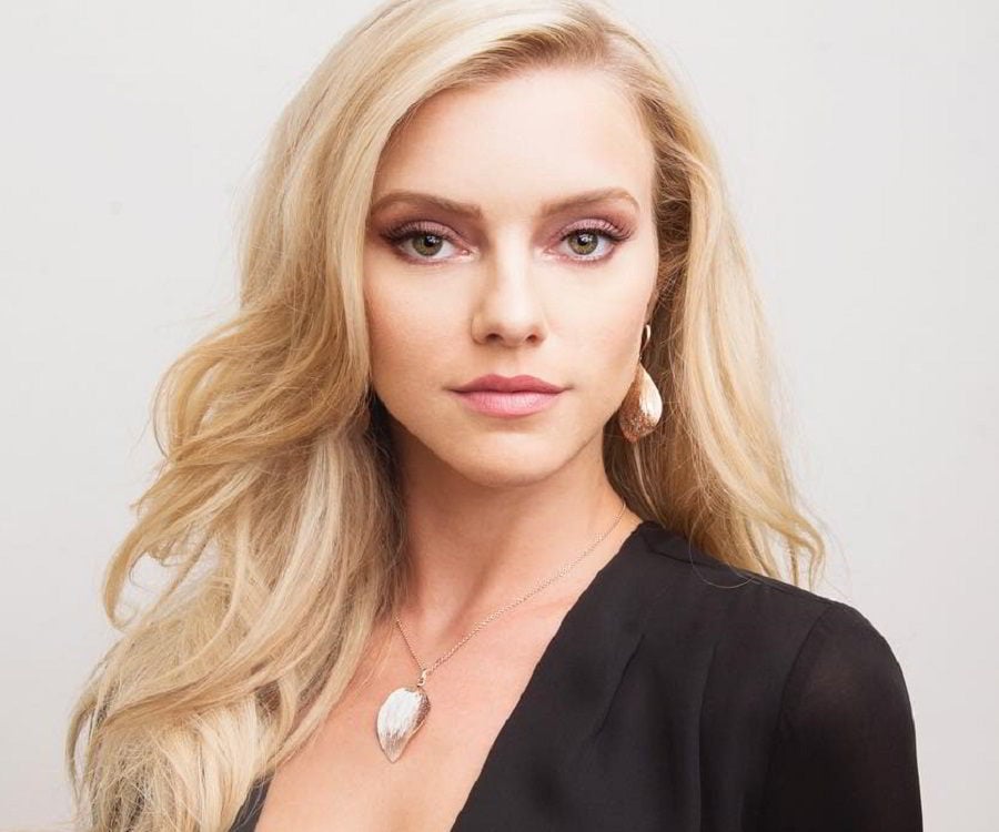 elle evans nude - bokep abg colmek www porzo