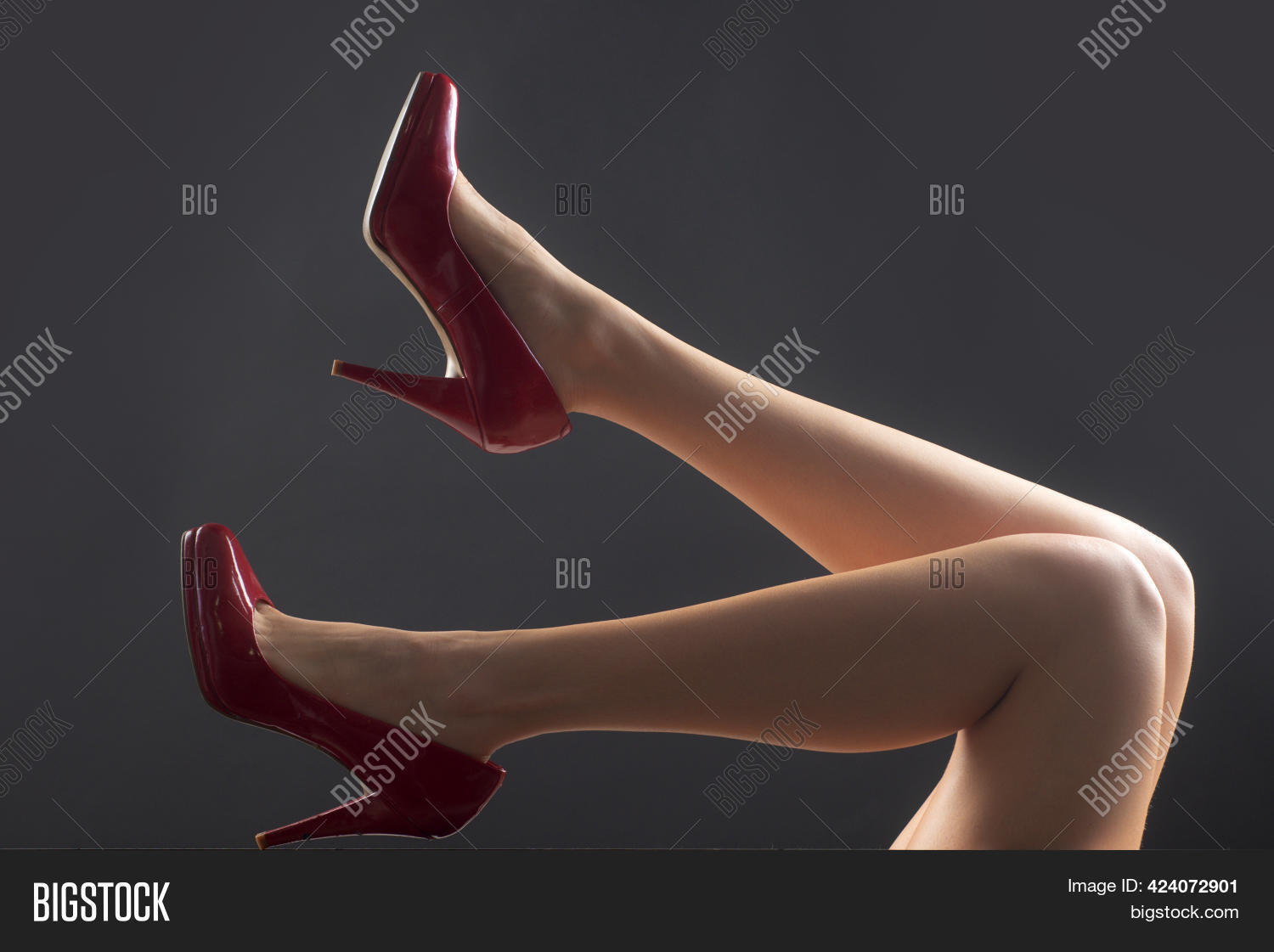 Best of catherina rhee's gallery sara paxton nude chandler shepherd add photo feet domina