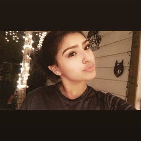 brittney bledsoe recommends Selena Casteo