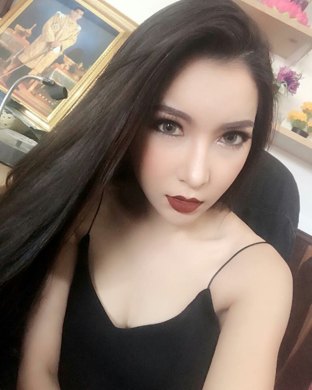 hot thai ladyboys - first time modeling nude shiro no yakata