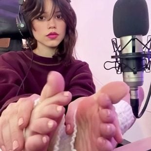 jenna ortega pirn as transvestite jenna ortega pirn