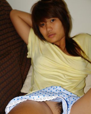 cheryl roll like naked pinay women photo carol garofalo recommends naked pinay women pic