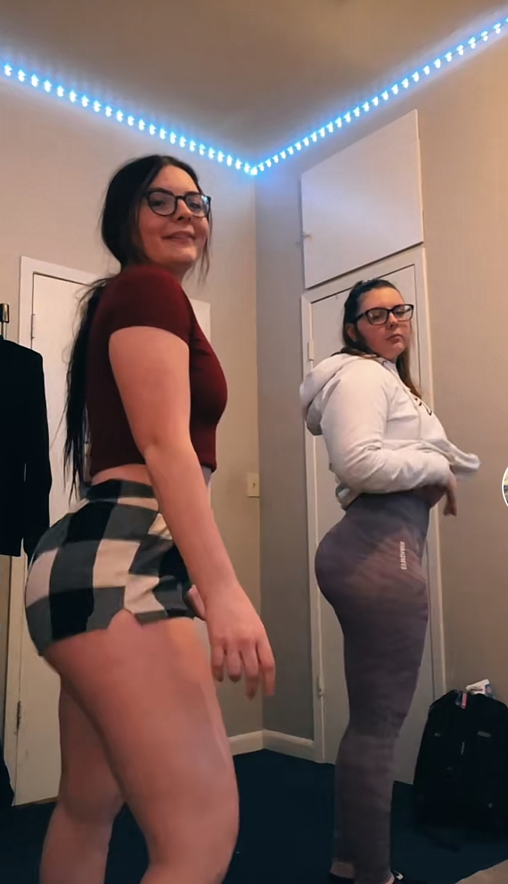 Best of Pawg sister