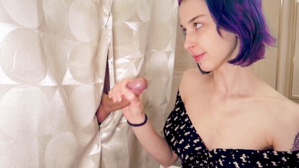 wife with no panties