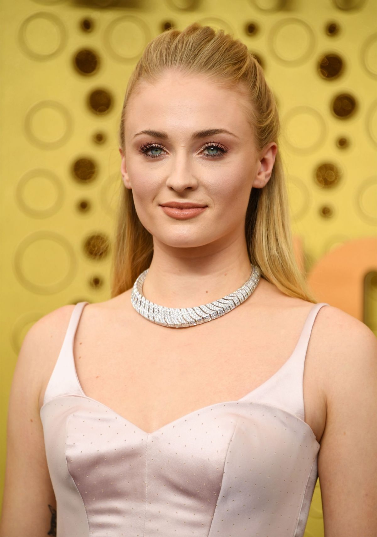sophie turner njde - holly hendrix dap dasha frost