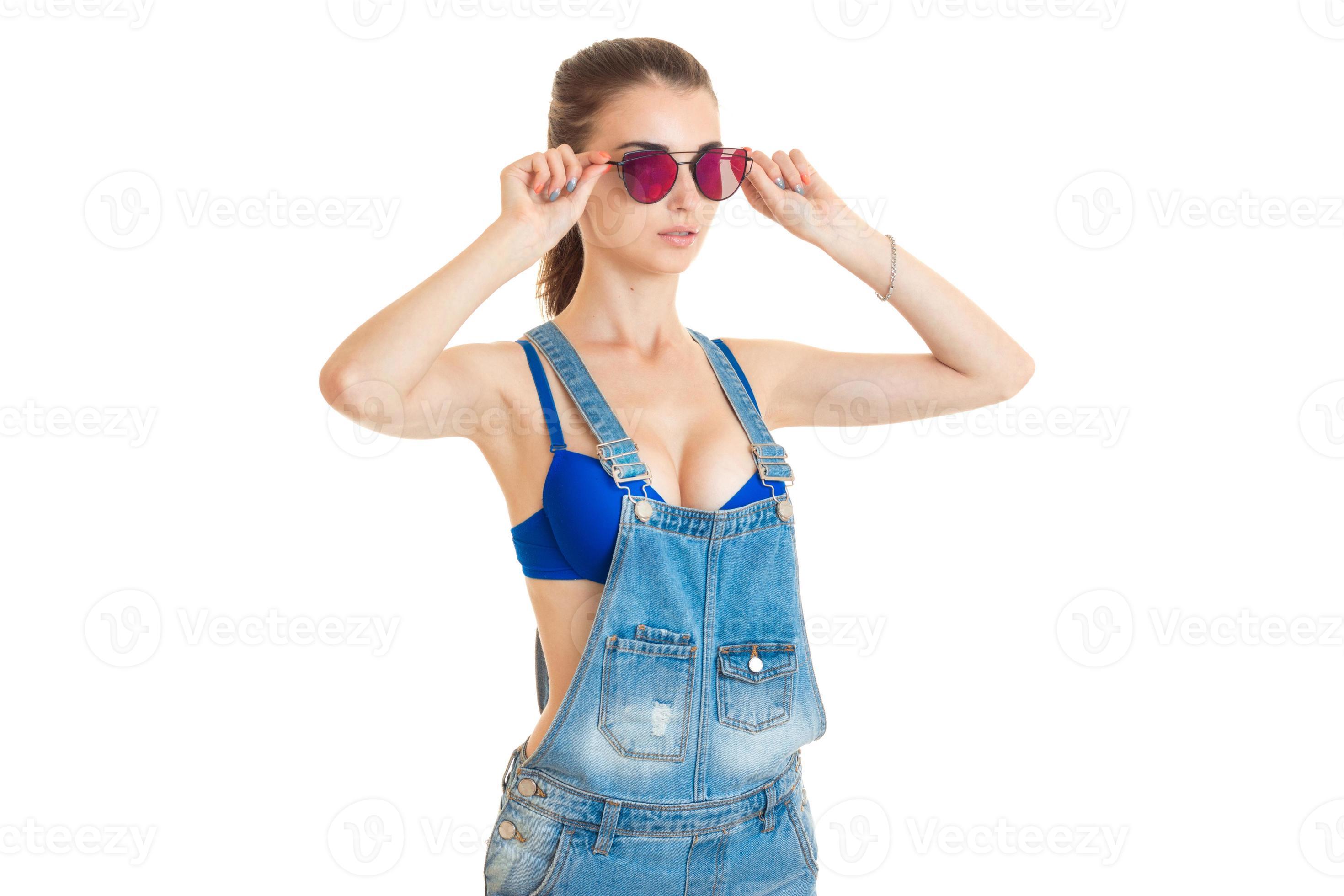 arya bae recommends Tits In Jeans