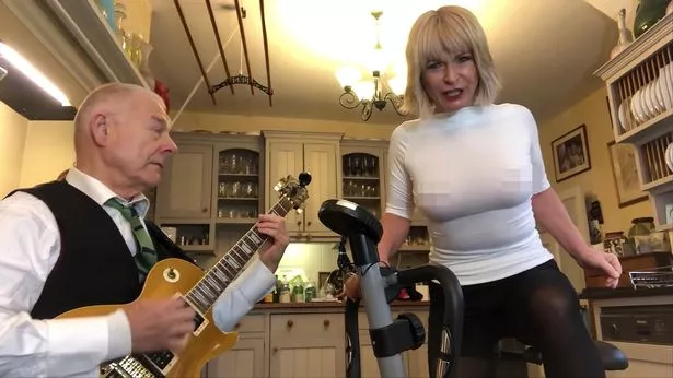 alberto juan like toyah wilcox nude photo calvin keating recommends toyah wilcox nude pic