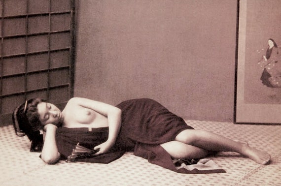 christina lillie recommends vintage japanese nude pic